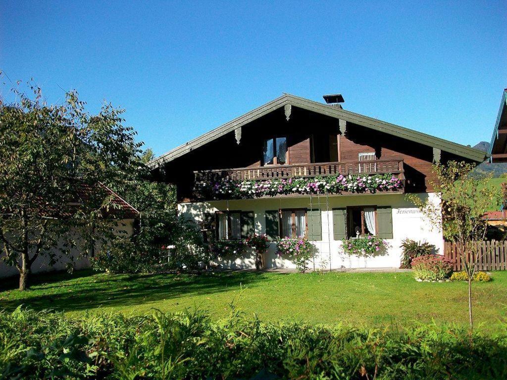 Ferienwohnung Emilia Mit Bergblick Ruhpolding Exteriör bild